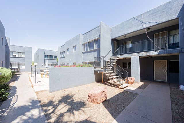 1808 N  32nd St #104, Phoenix, AZ 85008