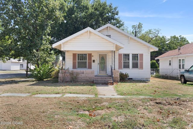 3 SW, Miami, OK 74354