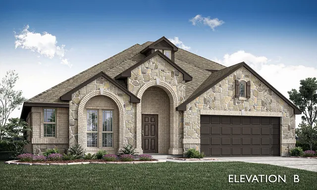 307 Bowrider Ln, Granbury, TX 76049