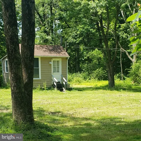 54 Ridge Rd, Hopewell, NJ 08525