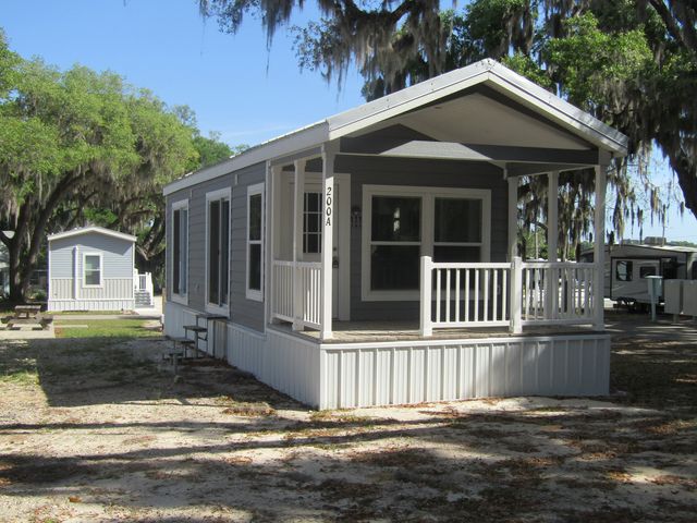 10000 Lake Lowery Rd #200-A, Haines City, FL 33844