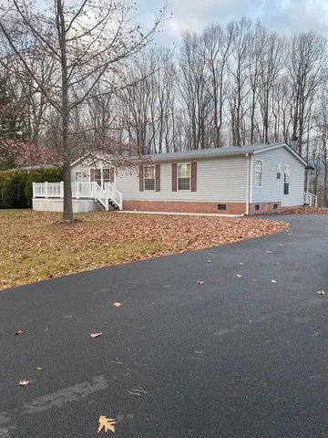 335 Tacoma Rd, Tazewell, VA 24651