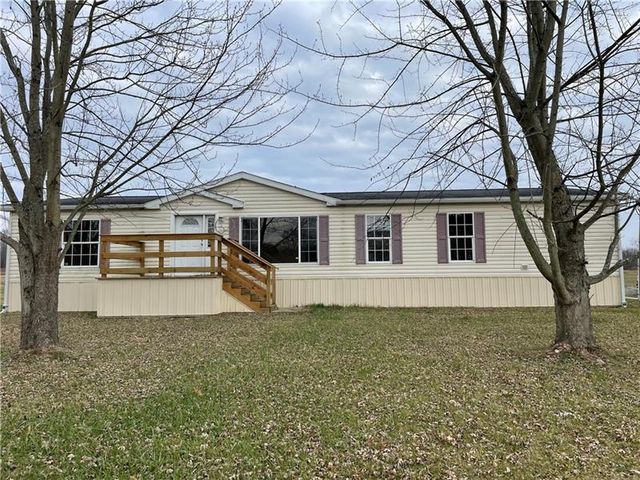 1952 Perry Hwy, Fredonia, PA 16124