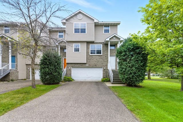 541 William St, Big Lake, MN 55309