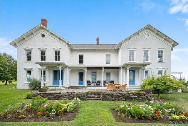 9940 Middle Rd, Hammondsport, NY 14840