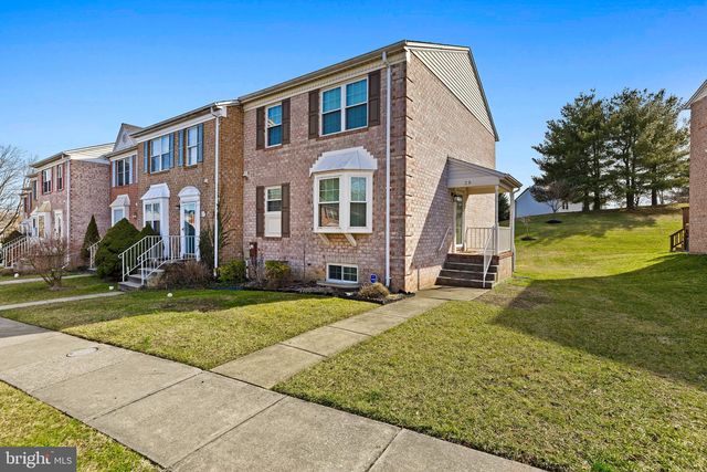 29 Open Gate Ct, Baltimore, MD 21236