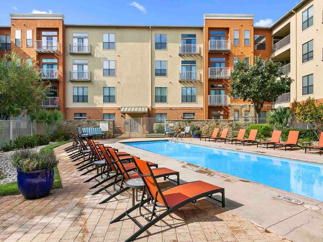 2601 La Frontera Blvd #11305, Round Rock, TX 78681