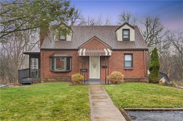 1052 Val St, Bethel Park, PA 15102