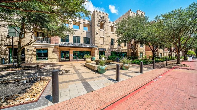1 Waterway Ave  #1217, The Woodlands, TX 77380