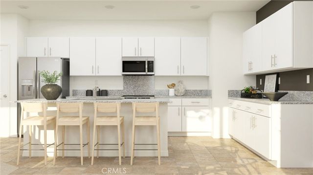 14156 Columbia St, Hesperia, CA 92345