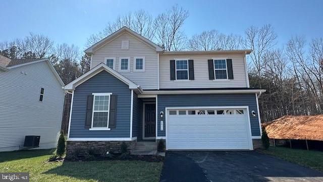 2816 White Tail Dr, Locust Grove, VA 22508