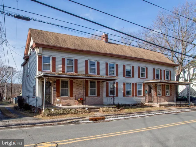 309-311 Harrison St, Frenchtown, NJ 08825