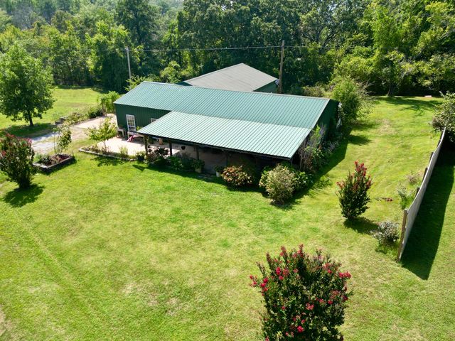 750 County Road 803, Gainesville, MO 65655