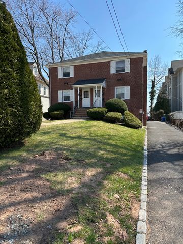 78-80 Burnett Ave #A, Maplewood, NJ 07040