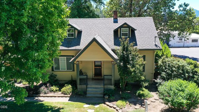 289 E  Park St, Grants Pass, OR 97527