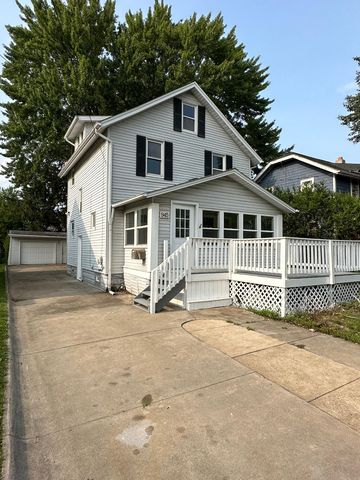 945 Indian Trl, Akron, OH 44314