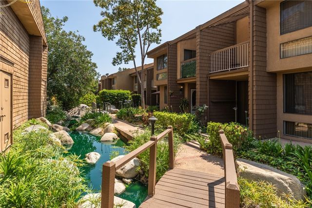 1675 W  Lambert Rd #G, La Habra, CA 90631