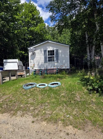 123 Cedar Street, Millinocket, ME 04462