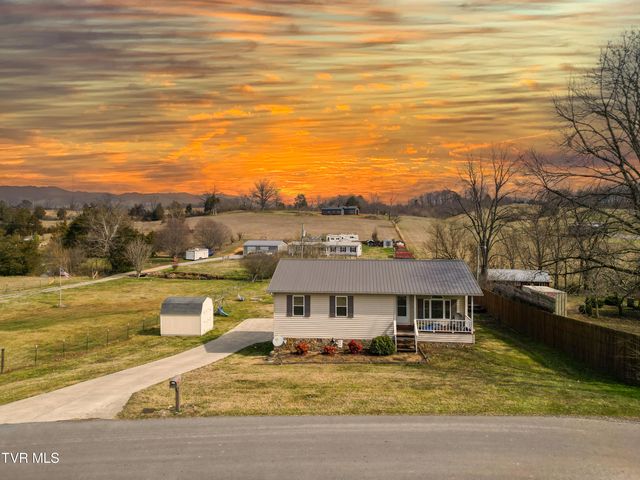 635 Browns Bridge Rd, Greeneville, TN 37745