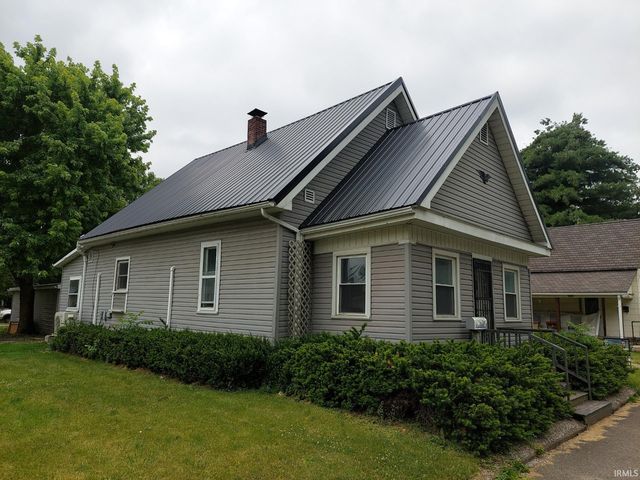 308 W  Columbia St, Flora, IN 46929