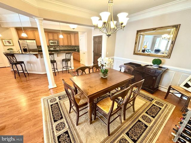 600 Edelen Station Pl #7402, La Plata, MD 20646