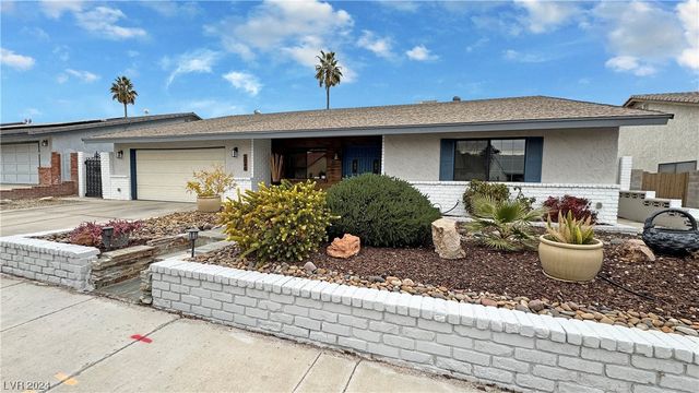 3048 Van Buskirk Cir, Las Vegas, NV 89121