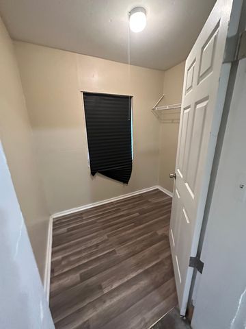 5854 Kennerly Ave #5854, Saint Louis, MO 63112
