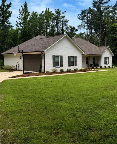 913 Highway 7 S, Water Valley, MS 38965