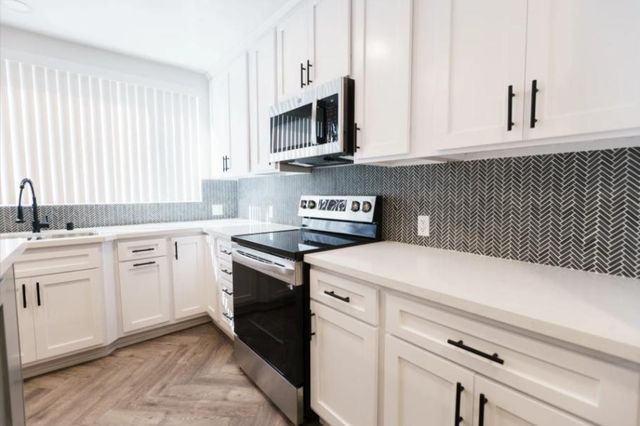 123 California Ave #109, Santa Monica, CA 90403
