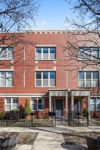 4636 N  Greenview Ave, Chicago, IL 60640