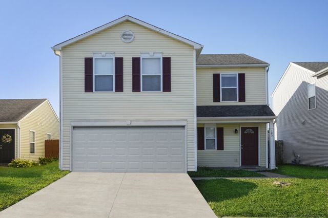 103 Snowflake Cir, Greenwood, IN 46143
