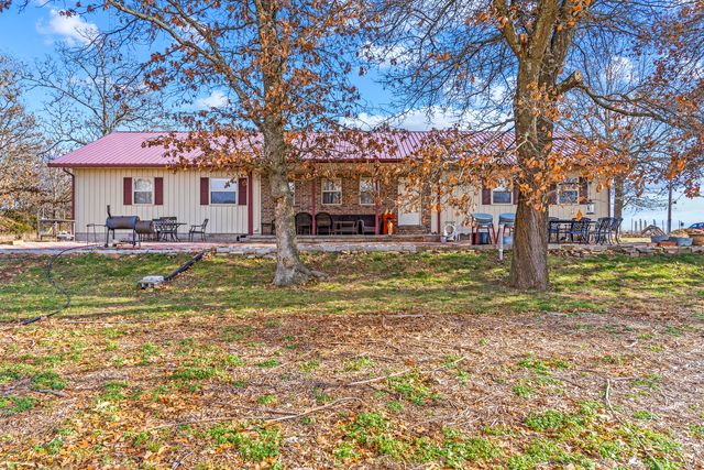 10058 Farm Road 2015, Monett, MO 65708