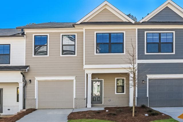 786 Calvin Park Dr, Ball Ground, GA 30107