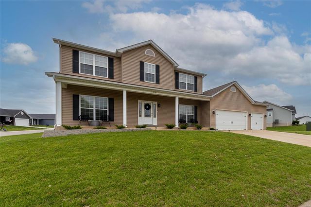 109 Bluewater Ln, Moscow Mills, MO 63362