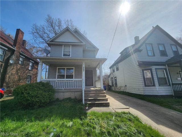 553 E  101st St, Cleveland, OH 44108