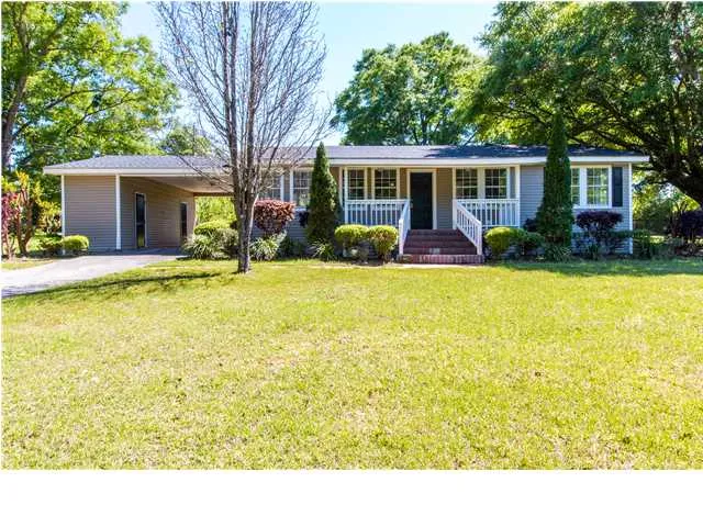 8185 Faye St, Citronelle, AL 36522