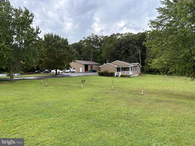 143 Weber Rd, Elmer, NJ 08318