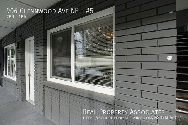 906 Glennwood Ave  NE #5, Renton, WA 98056