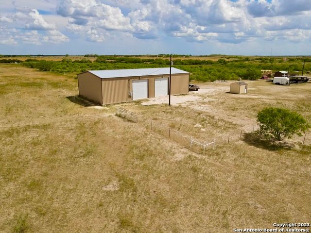 80 acres on CR 443, George West, TX 78022