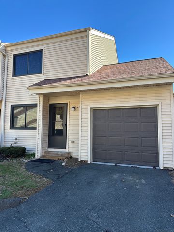 13 Deer Run #13, Bethel, CT 06801
