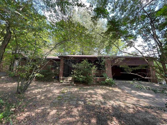 1203 Venturi Dr, Benton, AR 72019