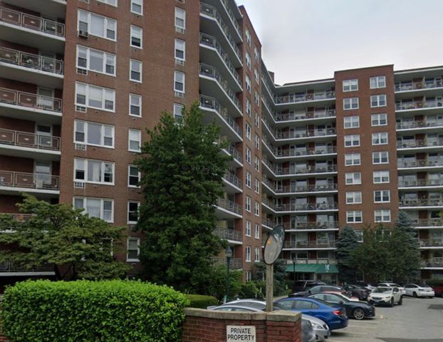 91 Strawberry Hill Ave #438, Stamford, CT 06902