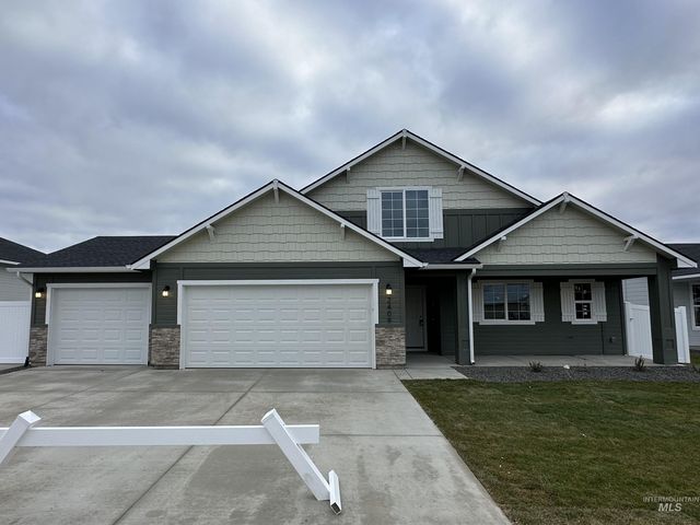 2409 Day Dr, Fruitland, ID 83619