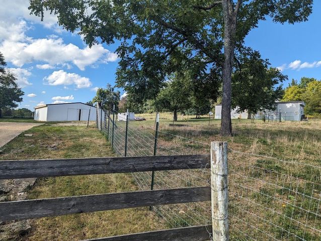 57 Grover Criswell Rd, Cynthiana, KY 41031