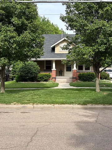 1126 N  Minnesota Ave, Hastings, NE 68901