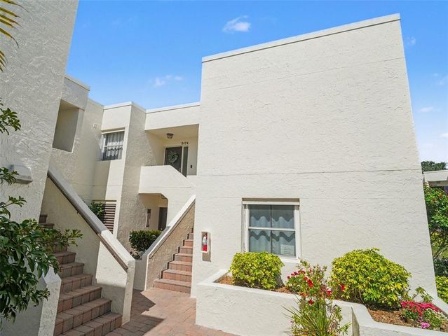 5174 Marsh Field Ln #86, Sarasota, FL 34235