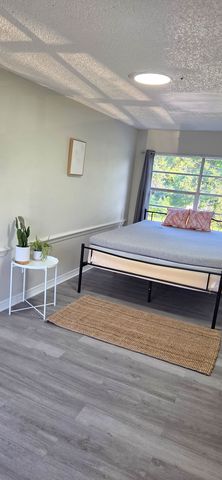2608 W  Jackson St #B, Pensacola, FL 32505