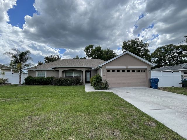2263 Lake Forest Ave, Spring Hill, FL 34609