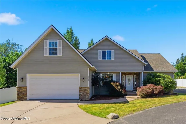 10132 N  Zack Ct, Hayden Lake, ID 83835