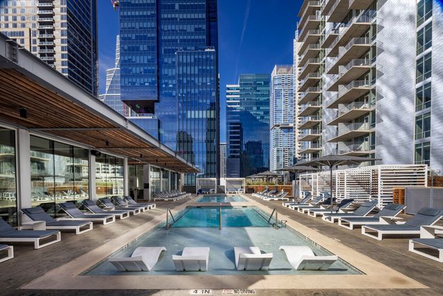 421 W  3rd St #1212, Austin, TX 78701